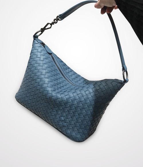 女包加工廠建議您包包生銹時(shí)這樣解決