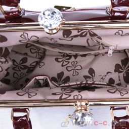 定制潮女包的廠家加工女包